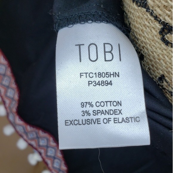 Tobi Tops Black Judy One Shoulder Crop Top Tribal Print Summer - Picture 6 of 7